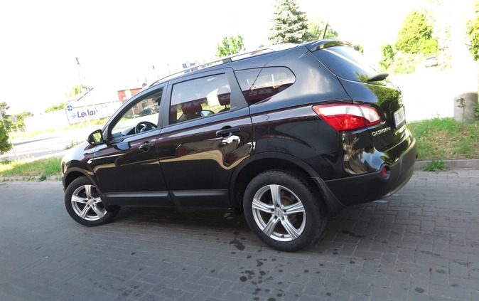 Nissan Qashqai+2 cena 33900 przebieg: 200000, rok produkcji 2011 z Stepnica małe 704